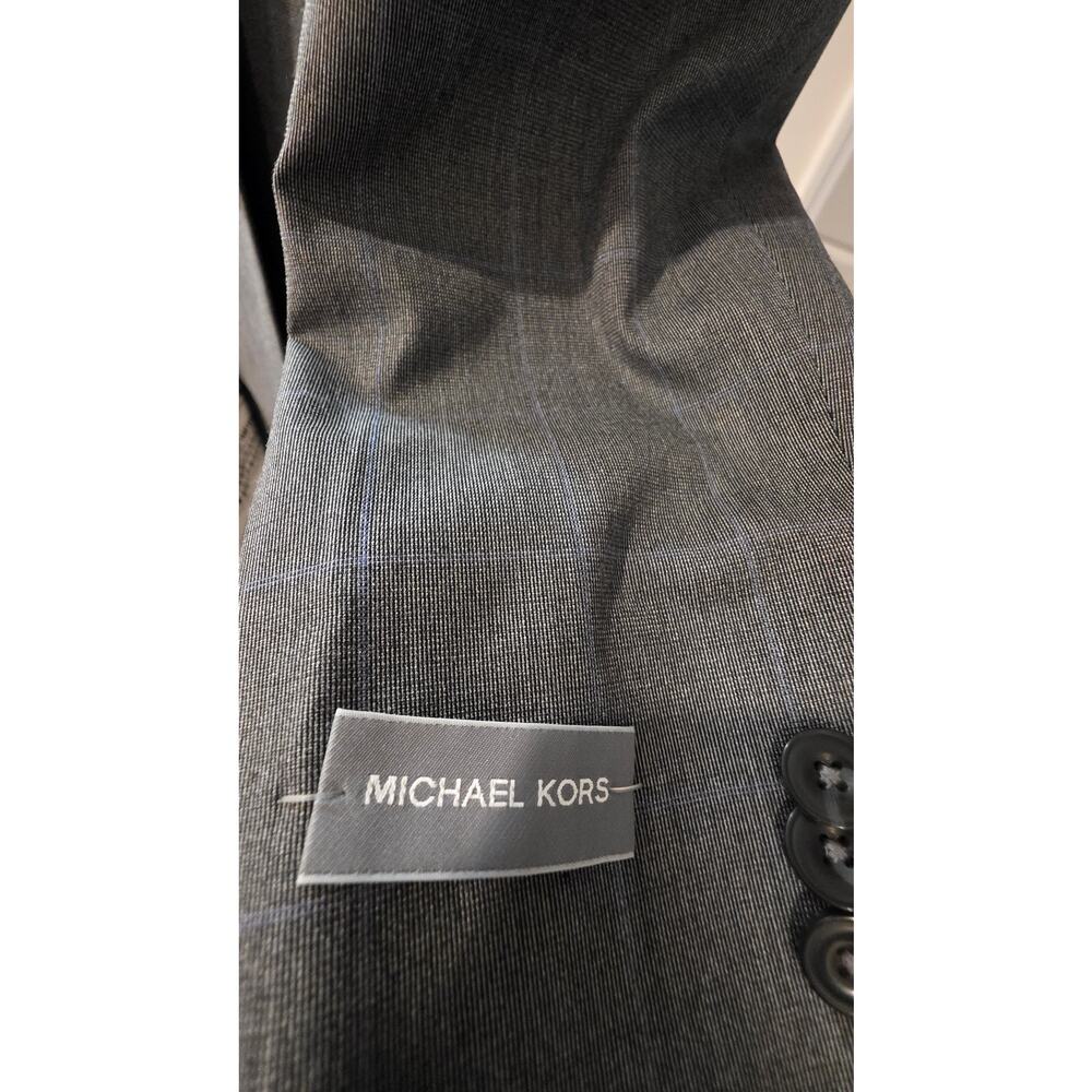 Michael Kors BKANT 2-Piece Plaid Suit for Boys 18R/29.5" W Gray/Blue Color - Picture 7 of 11
